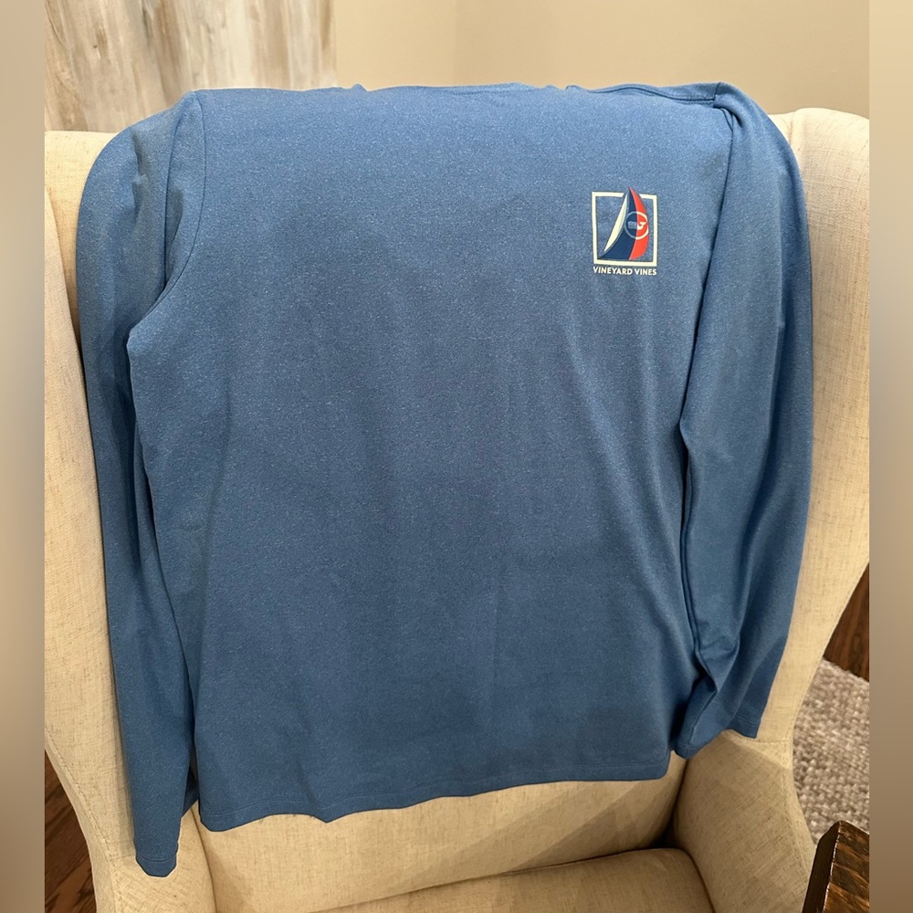 Boys Large Vineyard Vines Long Sleeve Performance Tee